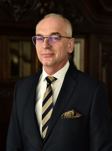 dr hab. Arnold Kłonczyński, prof UG